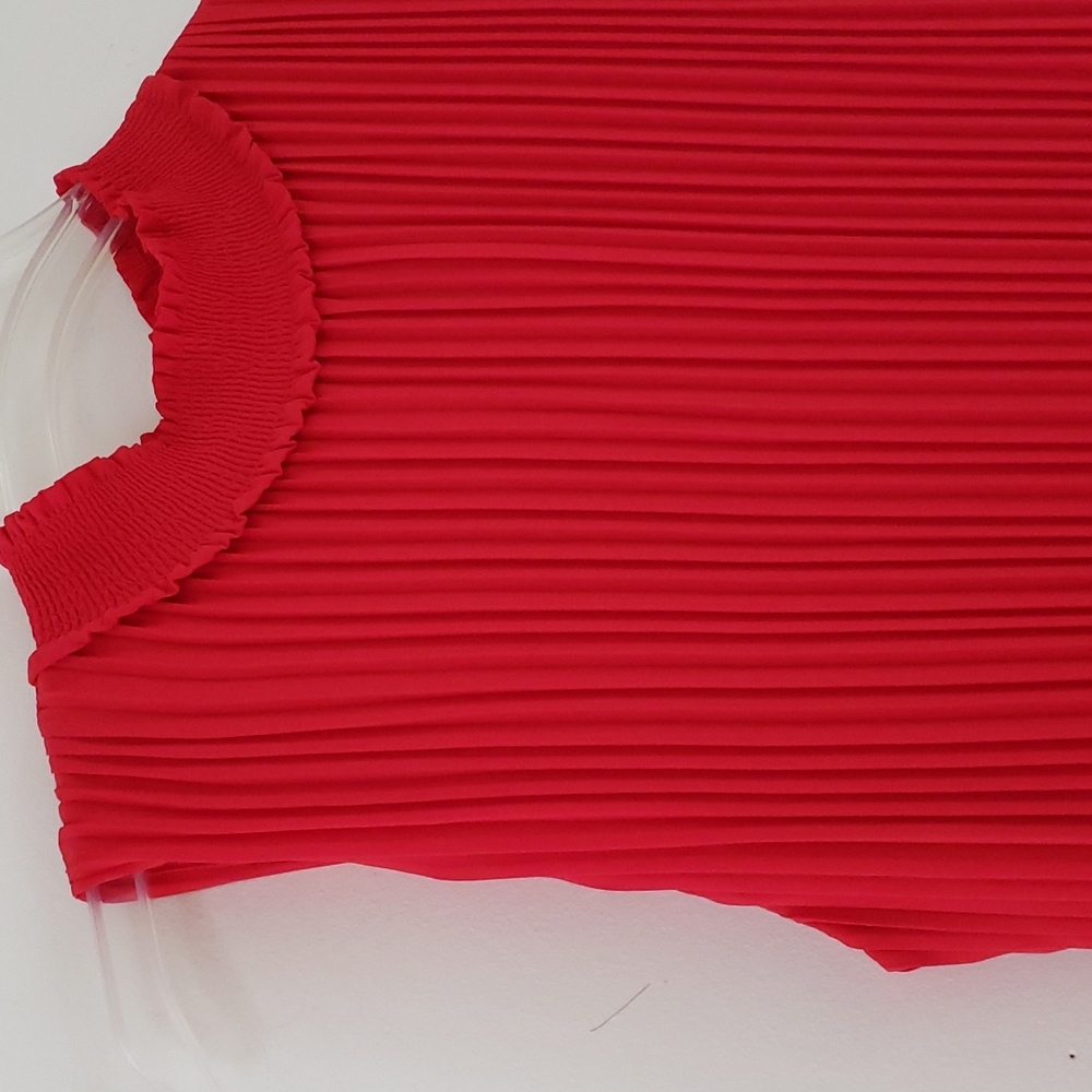 nanette NANETTE LEPORE Pleated Sleeveless Dress in Crimson Ruby - Picture 9 of 16